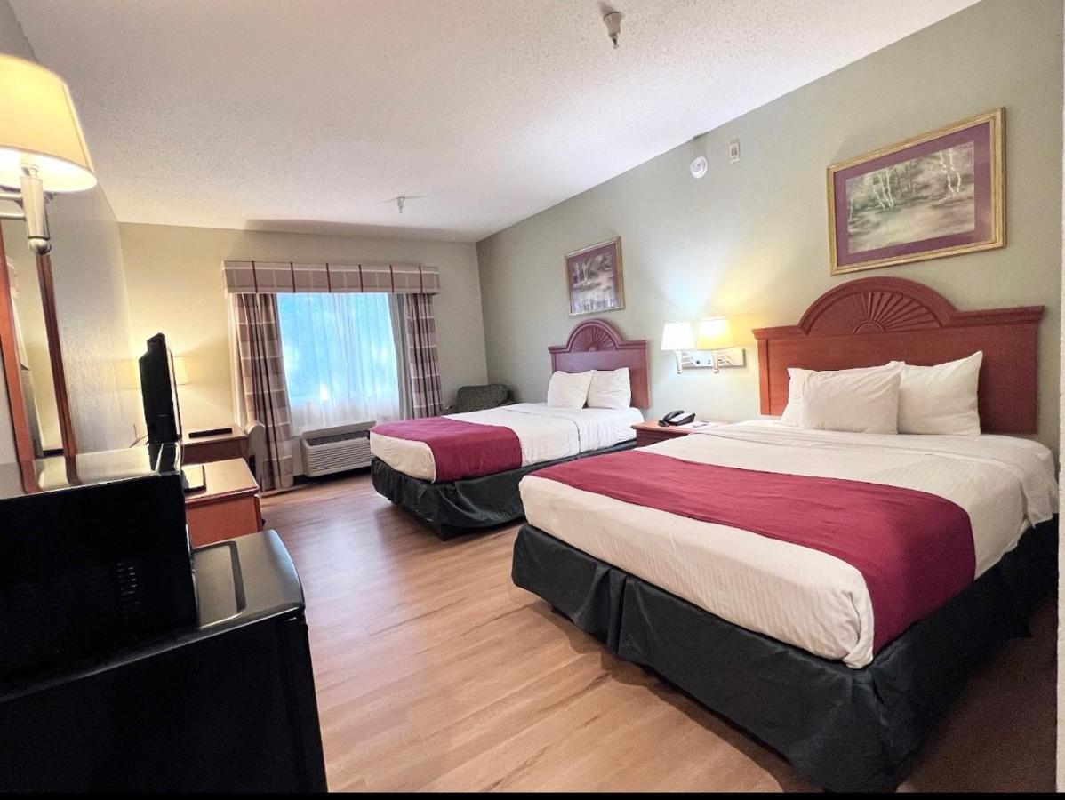 Americas Best Value Inn Wiggins Экстерьер фото
