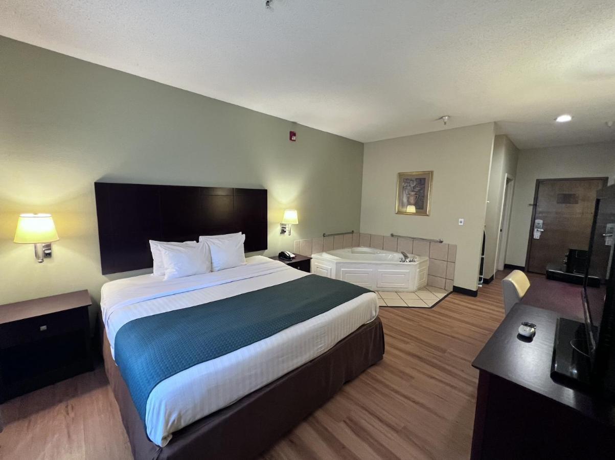 Americas Best Value Inn Wiggins Экстерьер фото