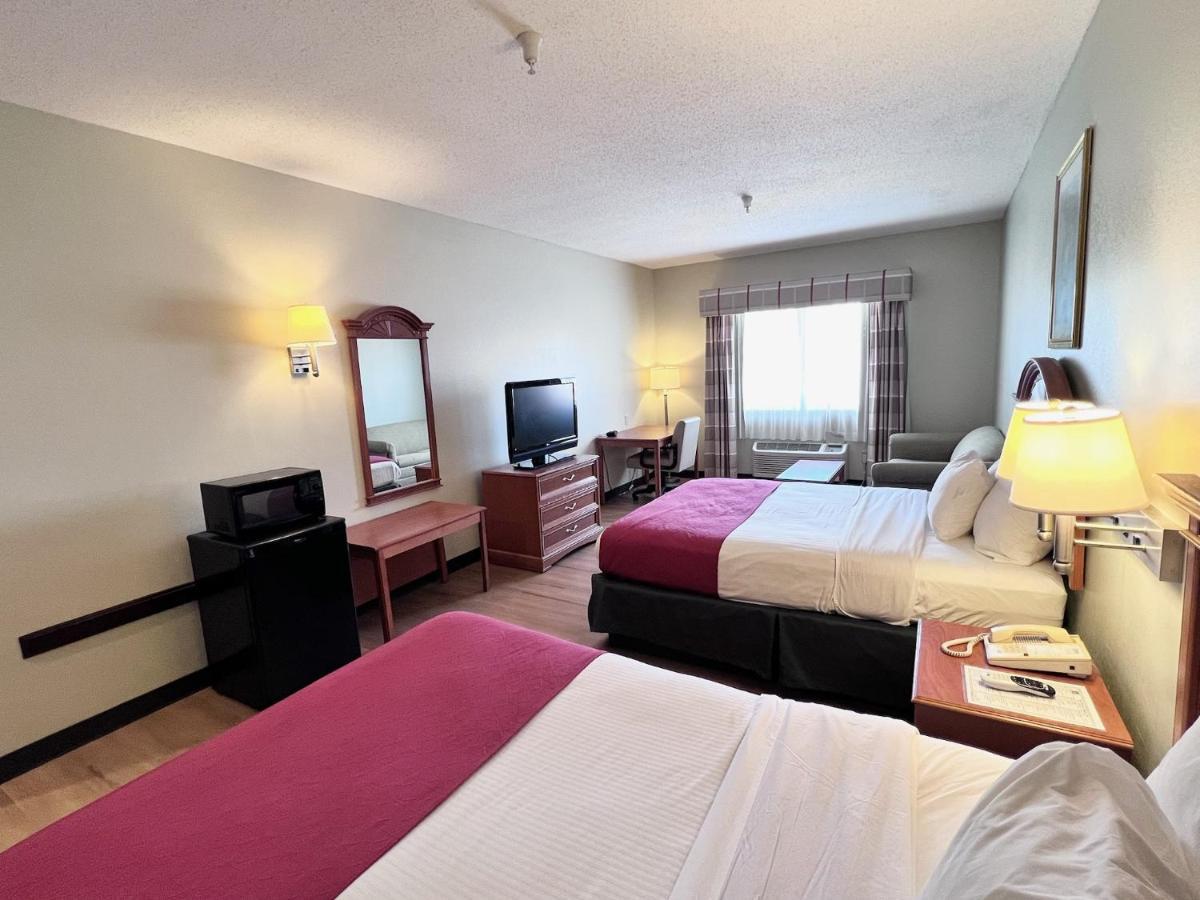 Americas Best Value Inn Wiggins Экстерьер фото