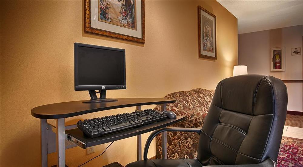 Americas Best Value Inn Wiggins Удобства фото