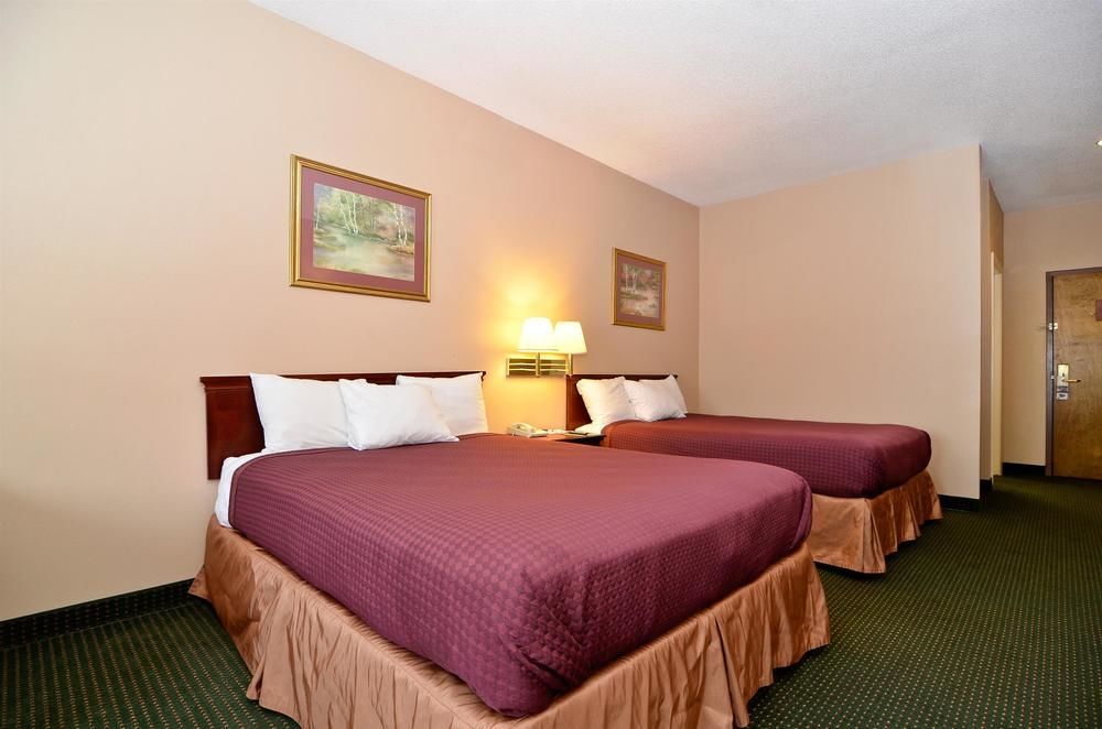 Americas Best Value Inn Wiggins Экстерьер фото
