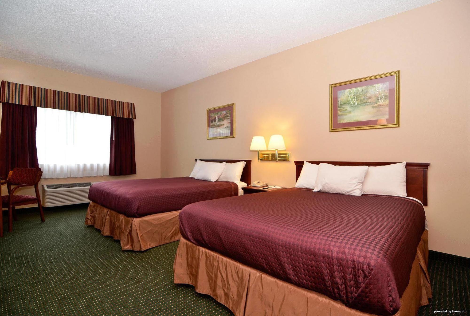 Americas Best Value Inn Wiggins Экстерьер фото